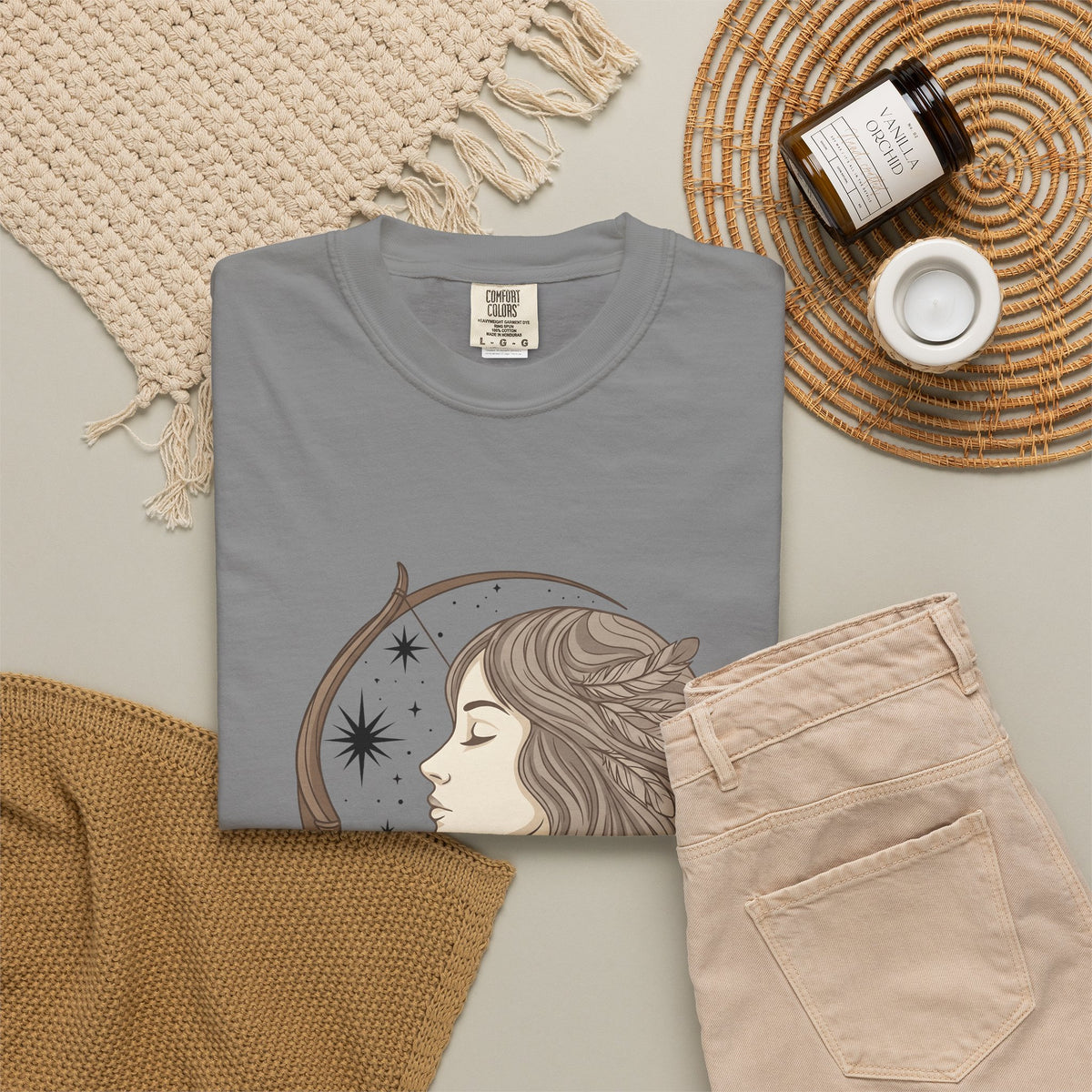 Archery Woman T-Shirt Archery Celestial Gift Women Boho T-Shirt Archer T-Shirt Archery Enthusiast Bohemian T-Shirt Galaxy Graphic Vintage Feathers