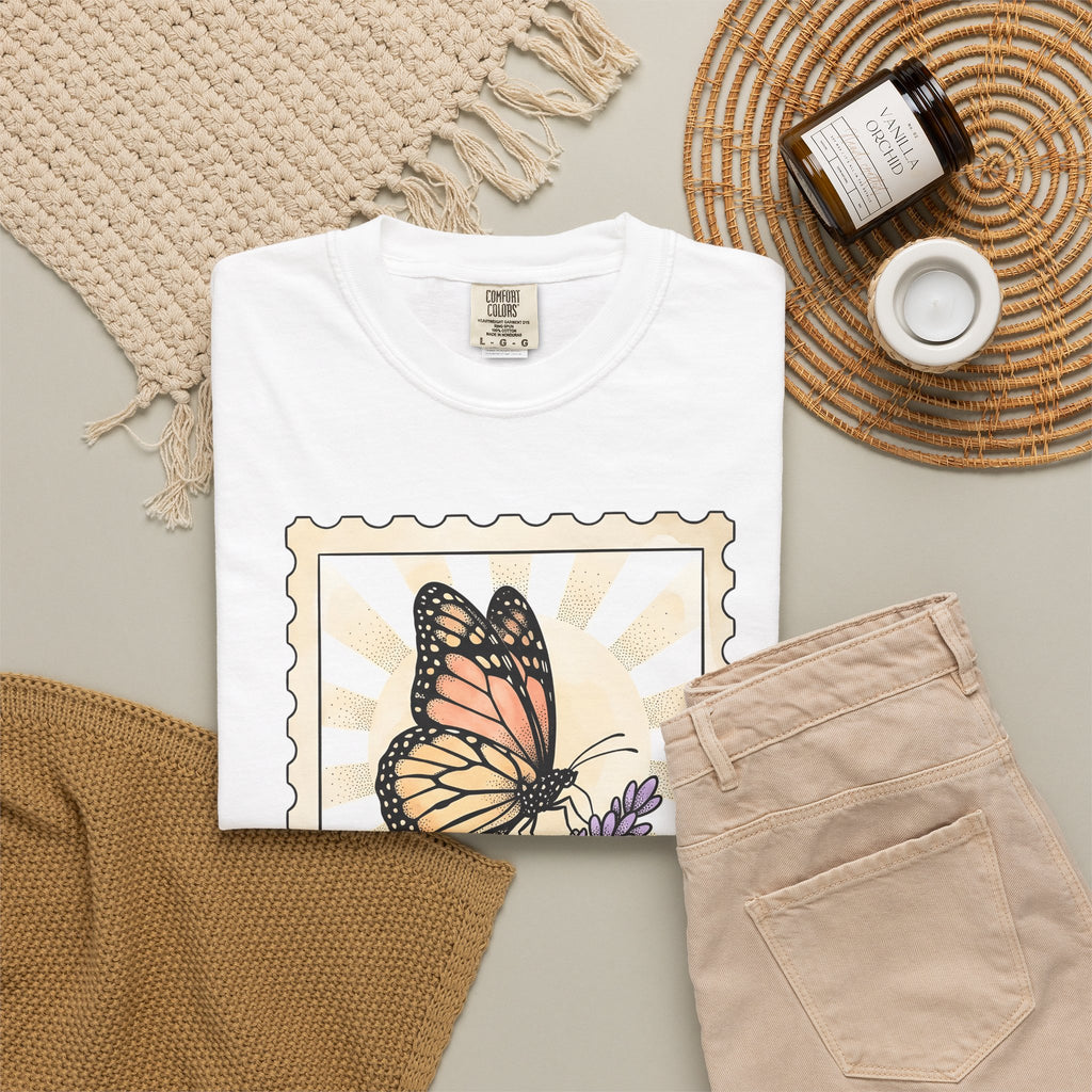 Moth Flower Butterfly Plant Gift Hippie Flower Butterfly Enthusiast Bohemian Floral Classic T-Shirt