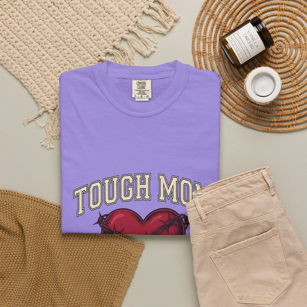 Romance Wire Fence T-Shirt Moms Event Gift Women Illustrative T-Shirt Fencing T-Shirt Mother Fan Illustrated T-Shirt Party Graphic Hand Drawn Wire