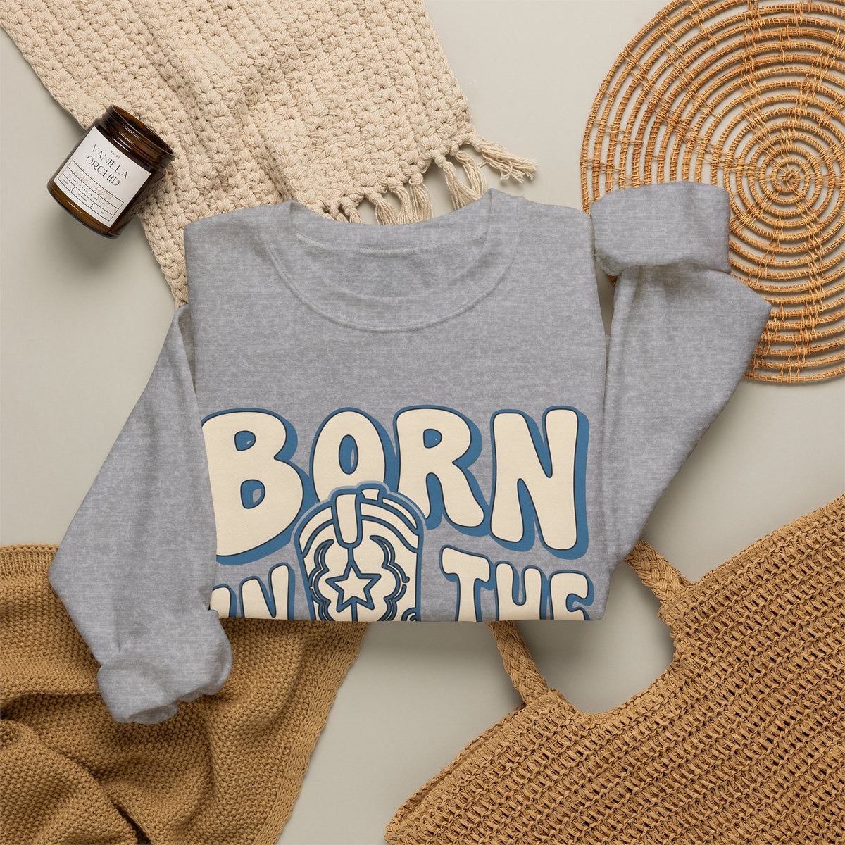 Ranch Boot Sweatshirt America 4Th Of July Livestock Gift Women Hand Drawn Sweatshirt Cowboy Boot Sweatshirt Patriot Fan Cow Illustration Sweatshirt Striking