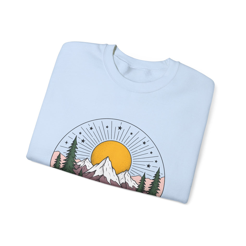 Mountain Scenery Sweatshirt Nature Camping Gift Women Rustic Sweatshirt Landscape Sweatshirt Outdoors Enthusiast Distressed Sweatshirt Outdoor Graphic Vintage