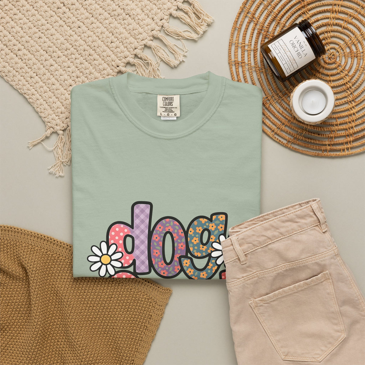 Floral Lettering Print T-Shirt Dog Niece Gift Women Sketch T-Shirt Typography T-Shirt Dog Fan Hand Drawn T-Shirt Niece Graphic Cartoon Chamomile
