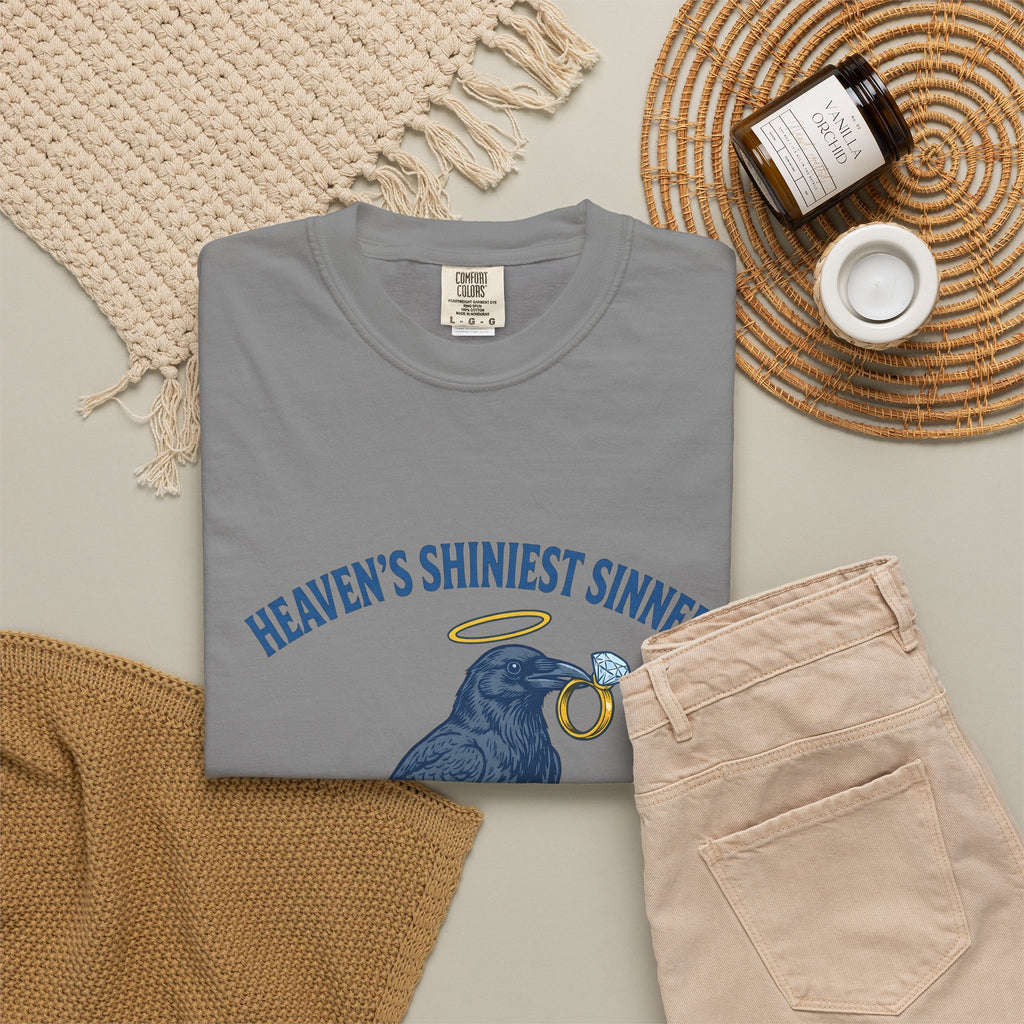 Raven Halo T-Shirt Funny Animal Gift Women Vintage T-Shirt Crow T-Shirt Humor Fan Retro T-Shirt Creature Graphic Hand Drawn Diamond Ring T-Shirt