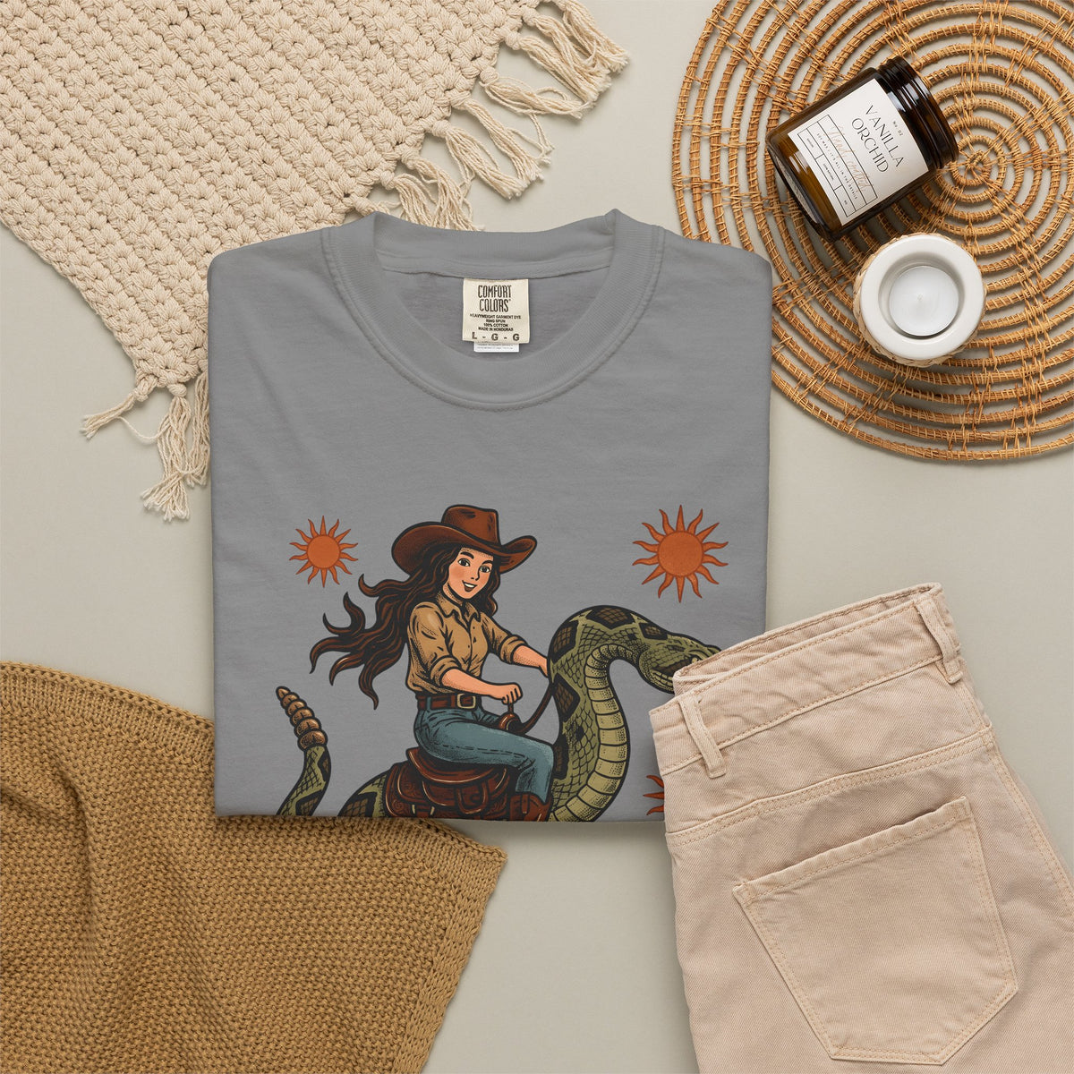 Cowgirl Serpent T-Shirt Cowgirl Wildlife Gift Women Cowboy T-Shirt Snake T-Shirt Rodeo Fan Western T-Shirt Animal Graphic Retro Sunshine T-Shirt