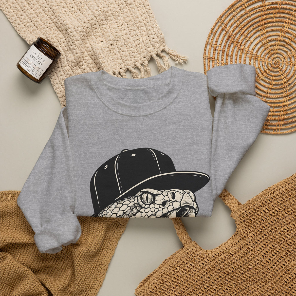 Snake Cap Sweatshirt Streetwear Animal Gift Women Tattoo Sweatshirt Cobra Sweatshirt Urban Fan Ink Sweatshirt Wildlife Graphic Vintage Fangs Sweatshirt