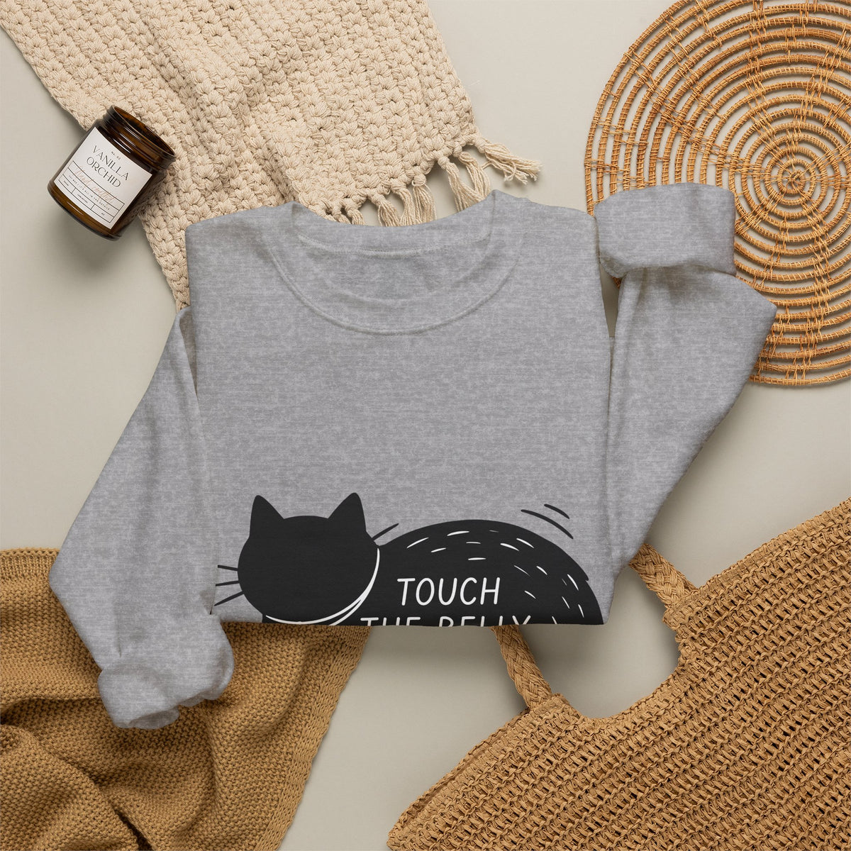 Black Feline Sweatshirt Cat Fun Gift Women Flat Sweatshirt Cat Sweatshirt Cat Fan Minimalist Sweatshirt Humorous Graphic Chic Pendant Sweatshirt