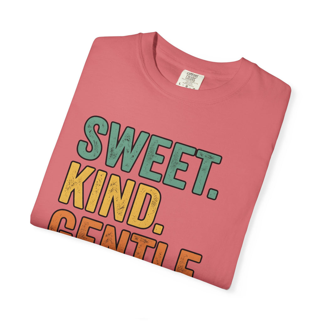 Bold Retro Text T-Shirt Mom Humor Gift Women Distressed T-Shirt Typography T-Sh