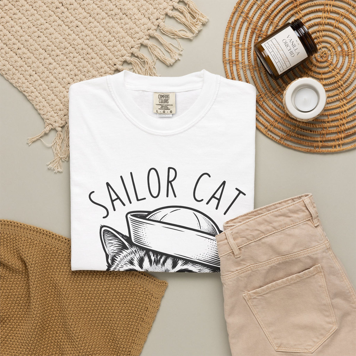 Cat Head T-Shirt Cat Sea Gift Women Sketch T-Shirt Kitten T-Shirt Cat Fan Feline T-Shirt Nautical Graphic Oceanic Design Line Art Captain Hat