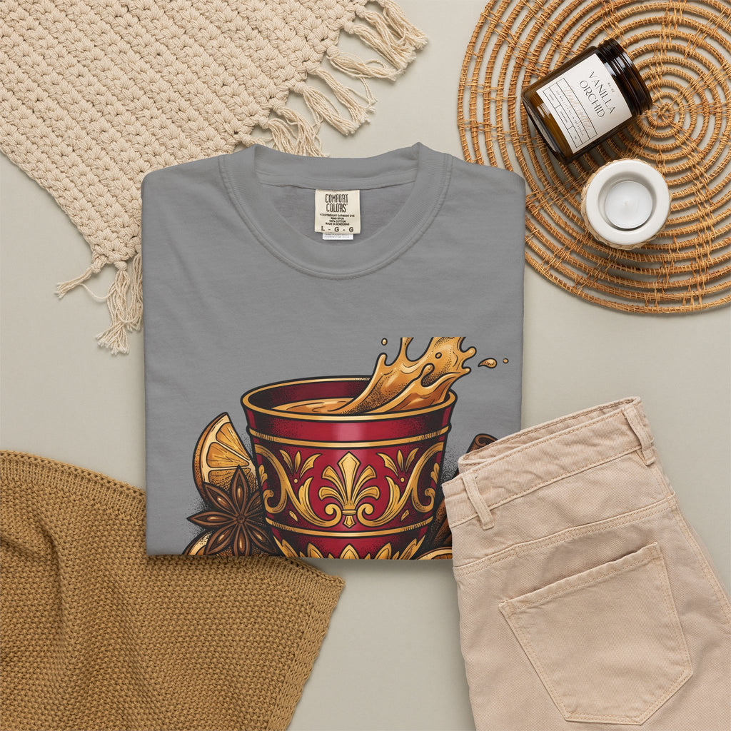 Hot Spiced Drink Holiday Yuletide Gift Farmhouse Mulled Wine Christmas Fan Rustic Winter Outline T-Shirt