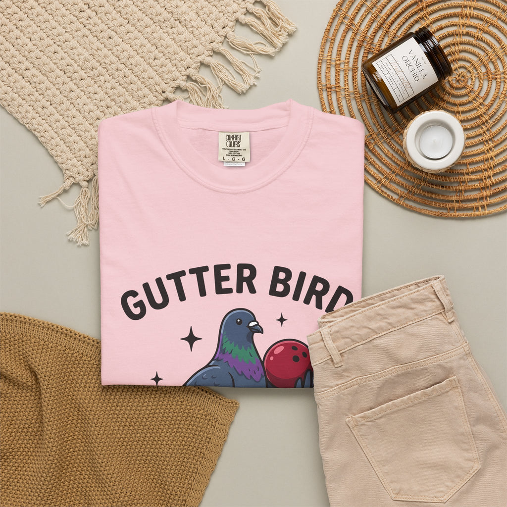 Bird Bowling T-Shirt Bowling Satire Gift Women Animated T-Shirt Bowling Ball T-Shirt Bowling Fan Cartoon T-Shirt Parody Graphic Old School Tenpin