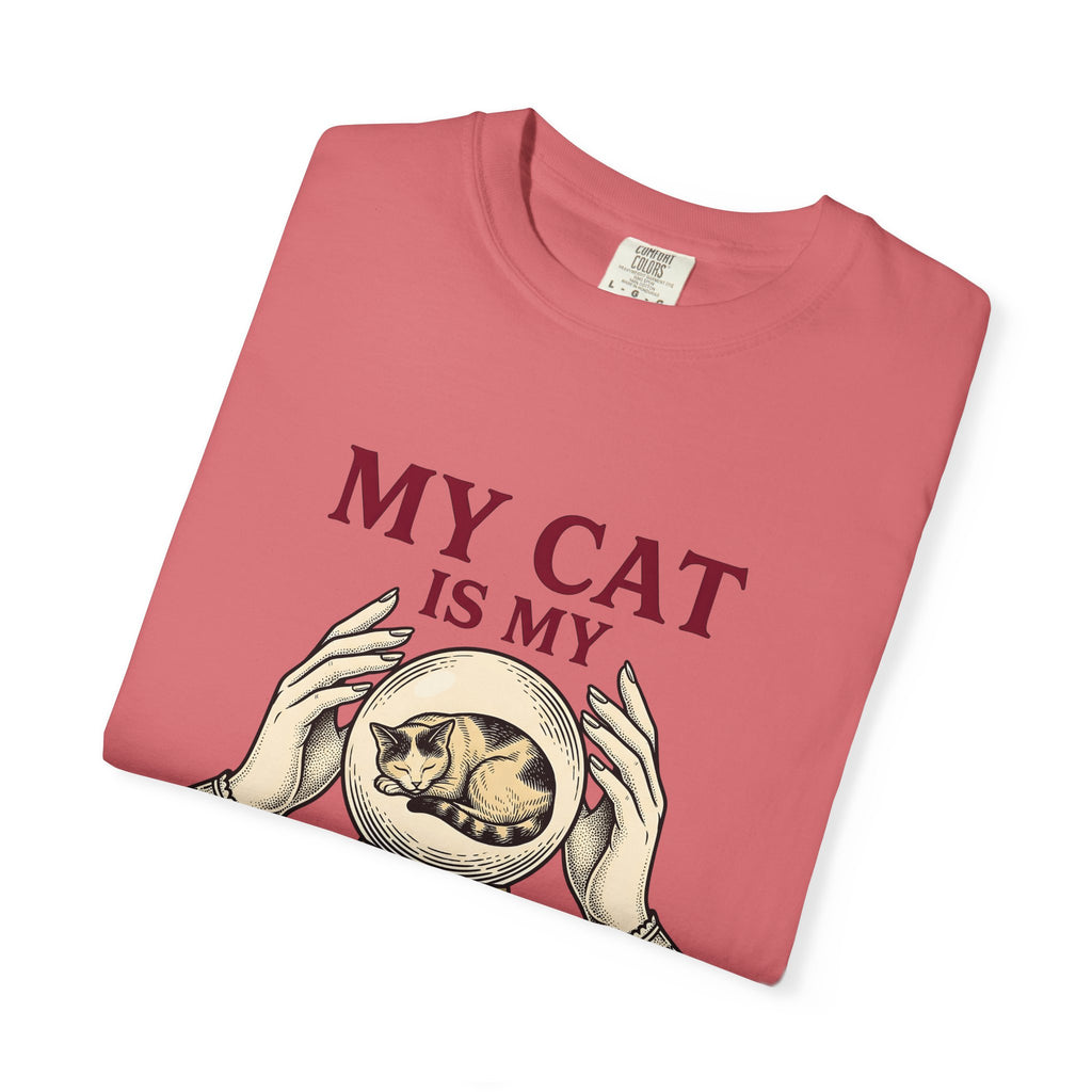Cat Crystal Ball Cat Mystical Gift Vintage Crystal Ball Cat Fan Retro Occult Hand T-Shirt