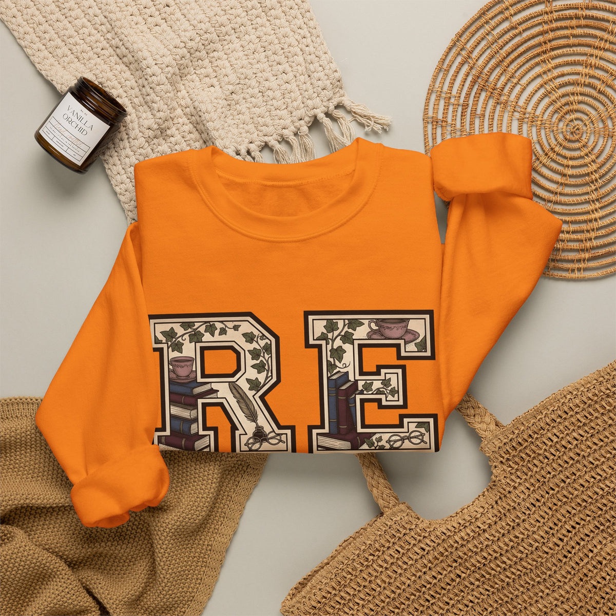 Book Ivy Sweatshirt Teacher Books Gift Women Classic Sweatshirt Ivy Sweatshirt Educator Enthusiast Vintage Sweatshirt Literary Graphic Doodle Cup Sweatshirt