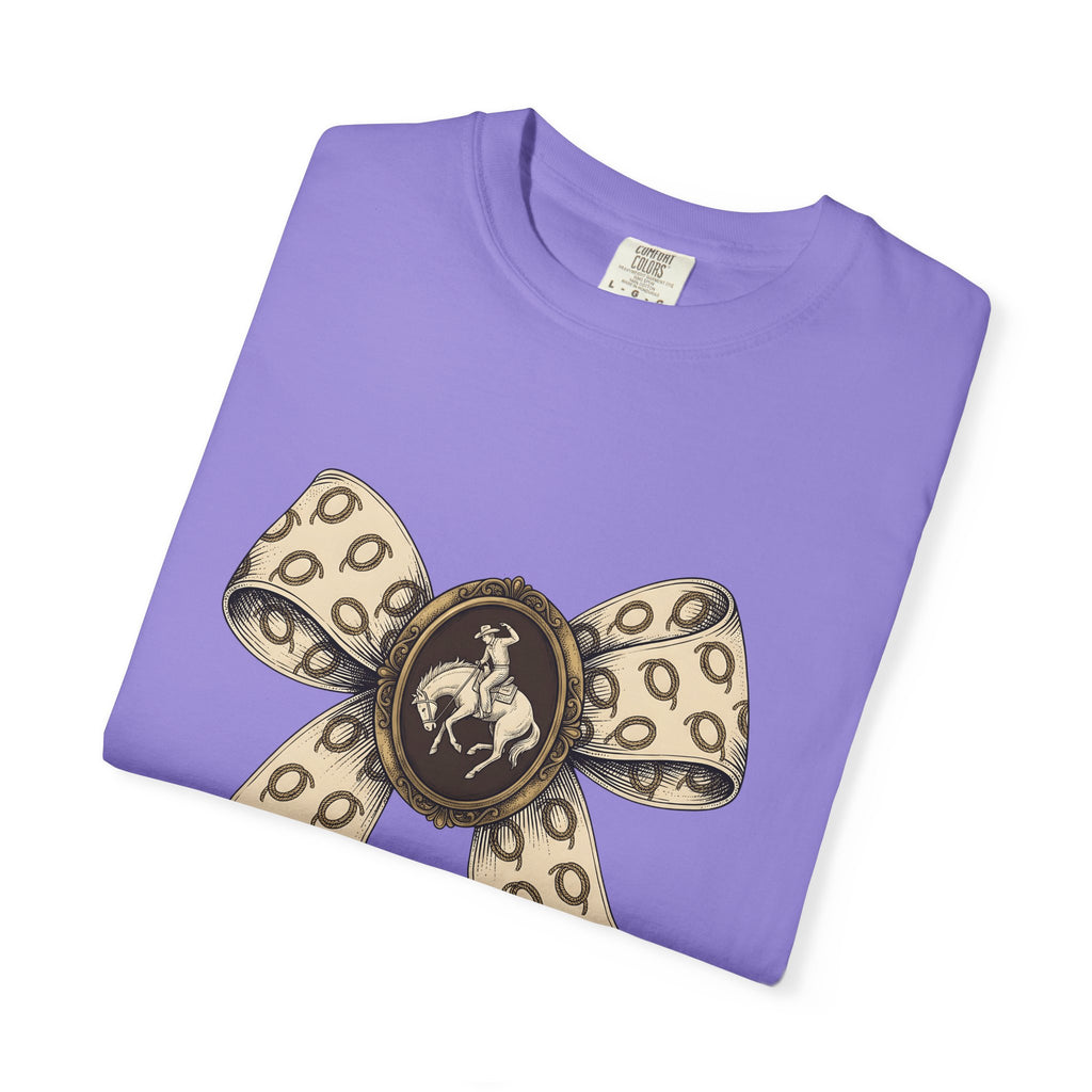 Rodeo Girl T-Shirt Cowgirl Equine Gift Women Retro T-Shirt Cowgirl