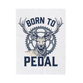 Deer Gear Cycling Nature Gift Vintage Hunting Cyclist Fan Retro Wilderness Hand Drawn Antlers Blanket