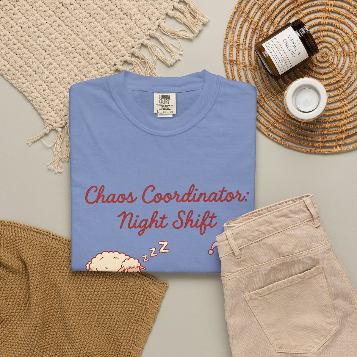 Sleep Items Print T-Shirt Moms Sleepytime Gift Women Line Art T-Shirt Bedtime T-Shirt Motherhood Enthusiast Illustration Design Slumber Graphic