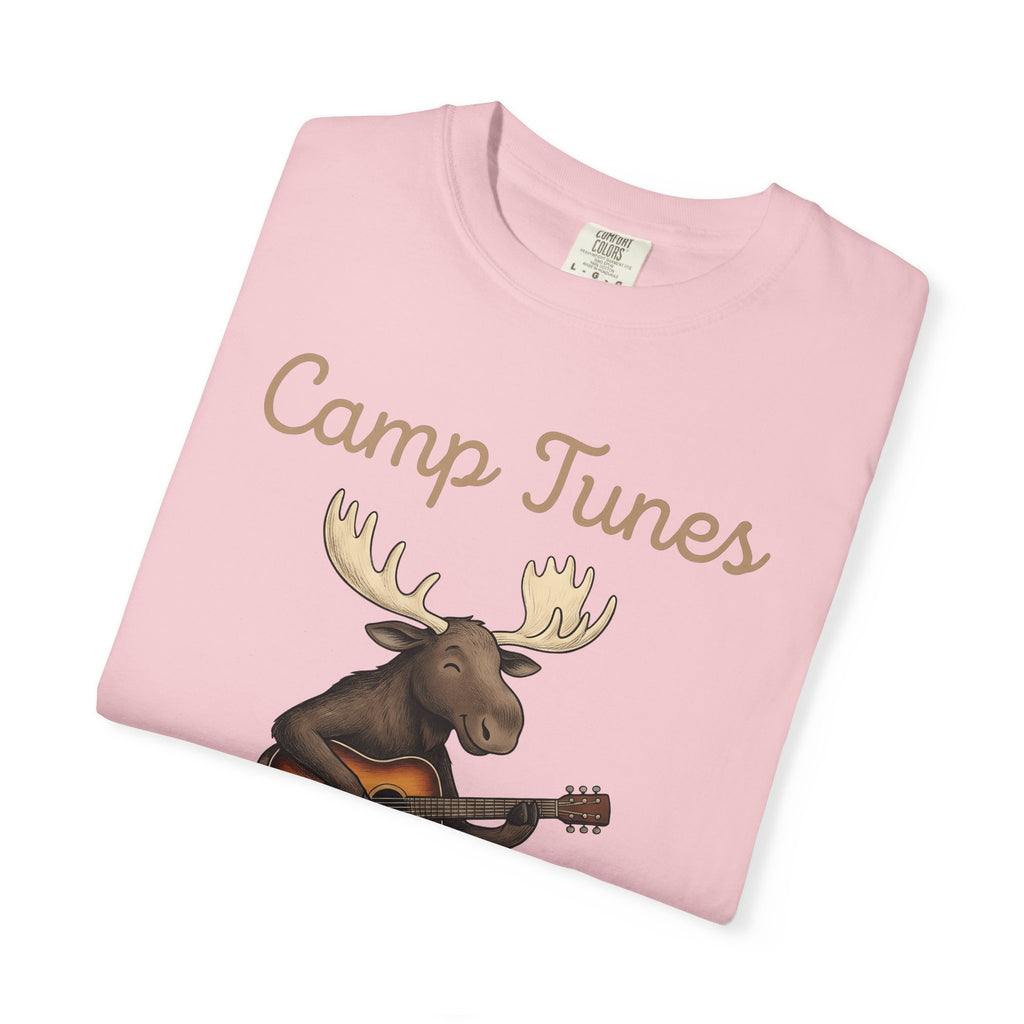 Moose Guitar T-Shirt Camping Music Gift Women Cute T-Shirt Guitar T-Shirt Camper Fan Adorable T-Shirt Music Graphic Hand Drawn Lantern T-Shirt