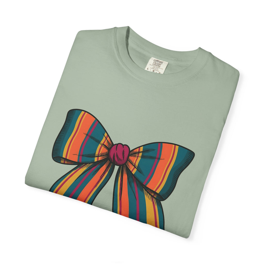Striped Hair Bow T-Shirt Moms Apparel Gift Women Simple Graphic T-Shirt Hair Bow T-Shirt Mom Fan Minimalist T-Shirt Clothing Graphic Classic Fringe
