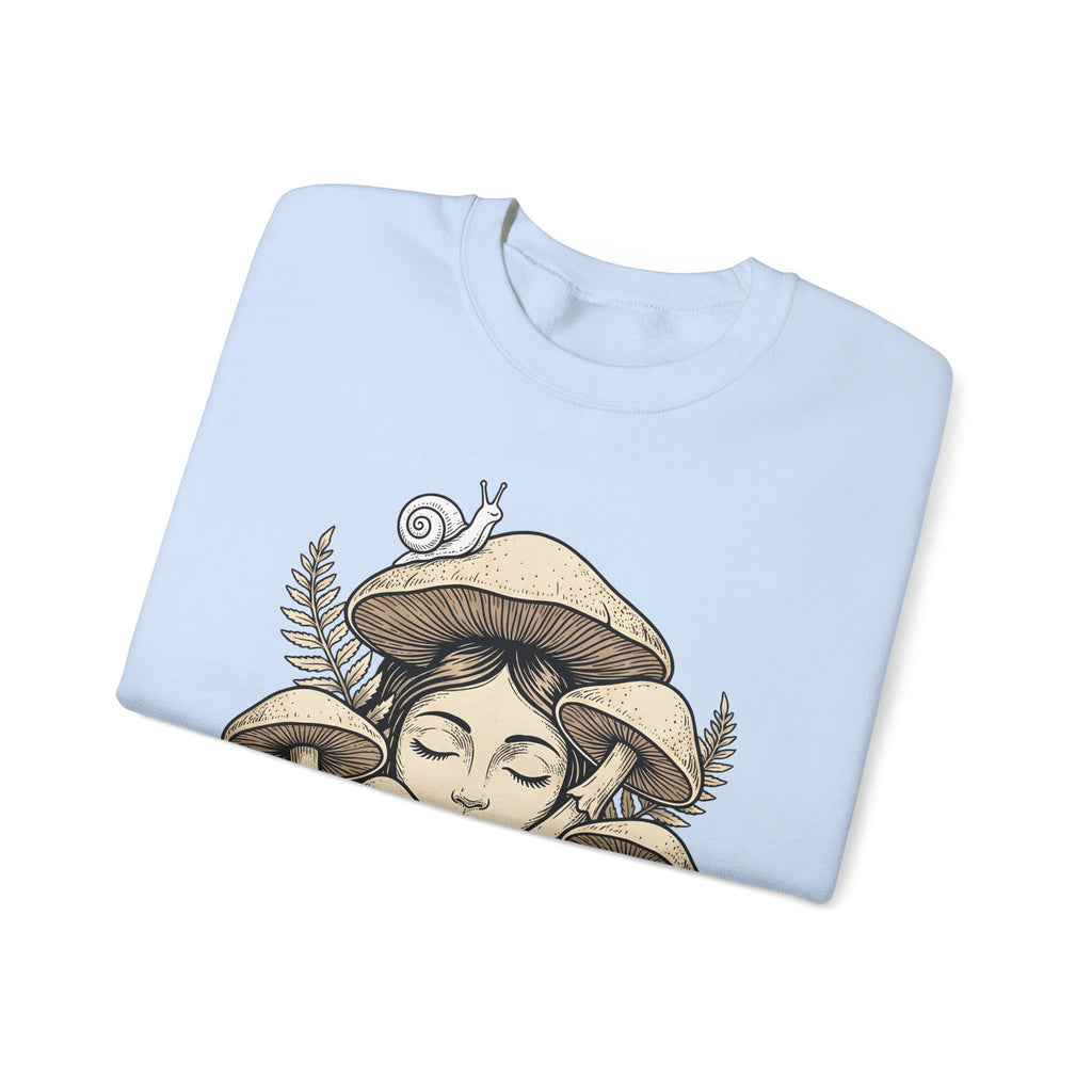 Mushroom Woman Sweatshirt Boho Chic Nature Gift Women Line Art Sweatshirt Fungus Sweatshirt Hippie Fan Minimalist Sweatshirt Earth Graphic Vintage Snail Sweatshirt