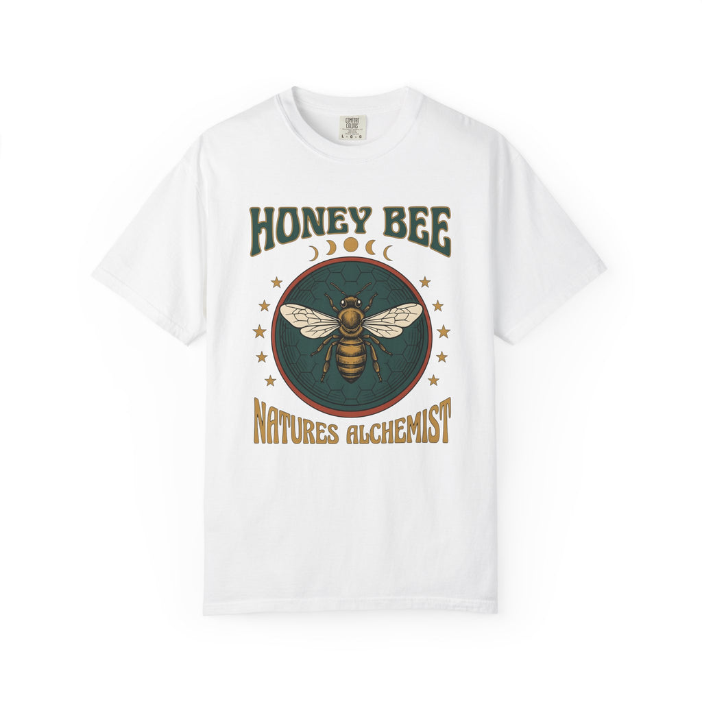 Honey Bee T-Shirt Boho Chic Nature Gift Women Vintage T-Shirt Bee T-Shirt Bohemian Fan Distressed Graphic Illustration Retro Stars T-Shirt