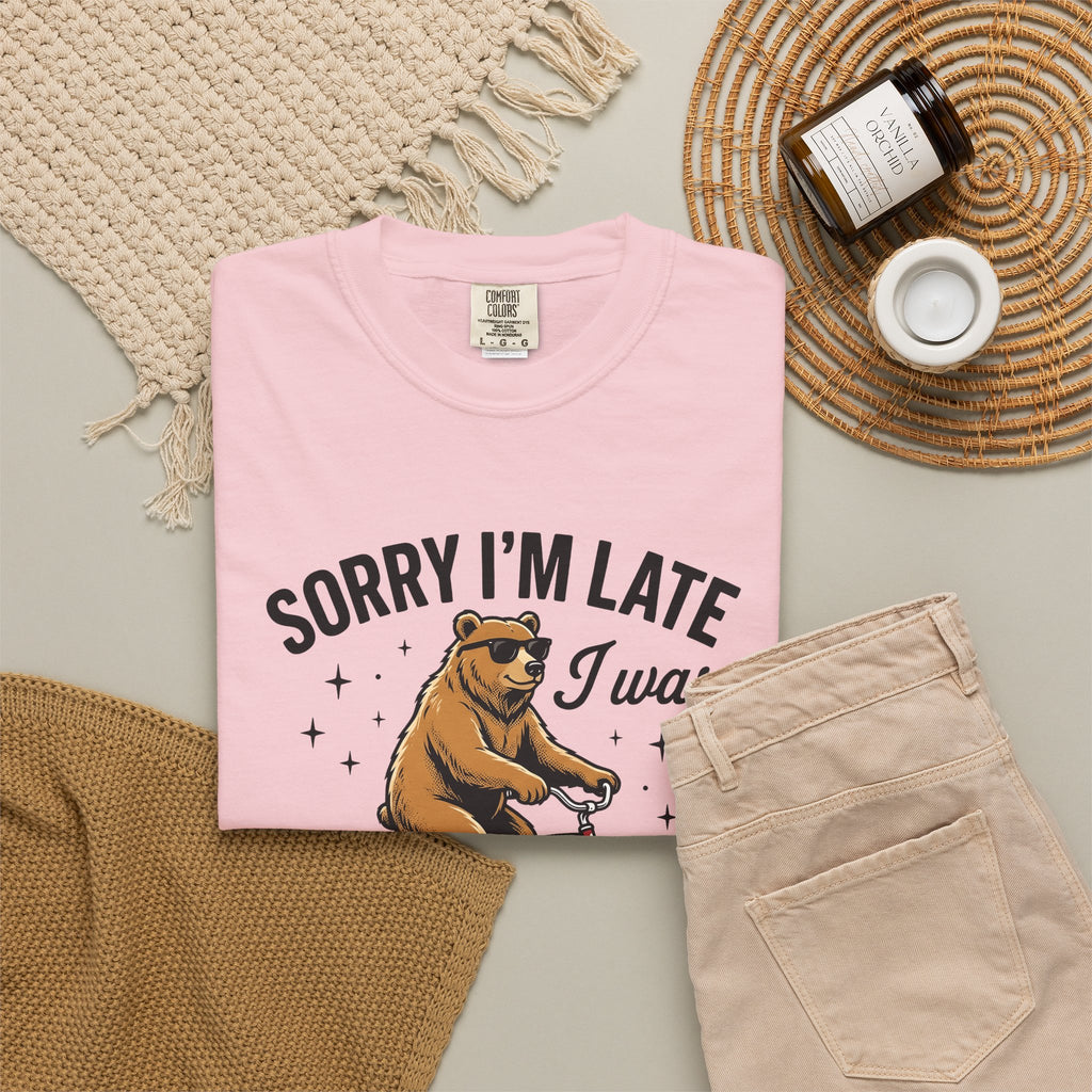 Bear Cycling T-Shirt Funny Creatures Gift Women Funny Cartoon T-Shirt Bear T-Shirt Humor Fan Cartoonish T-Shirt Animal Graphic Classic Cool Glasses