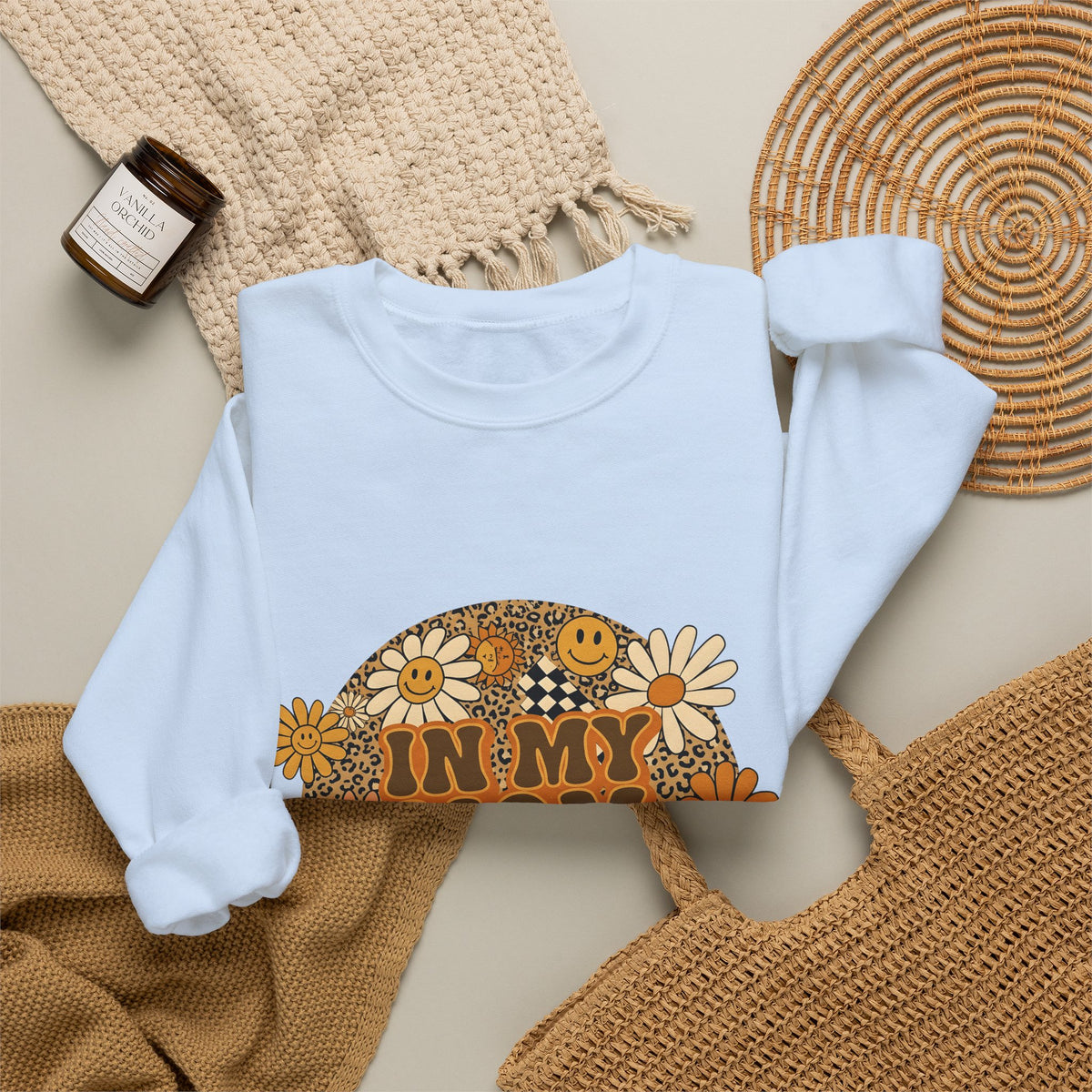 Smiley Flowers Sweatshirt Moms Aesthetic Gift Women Boho Sweatshirt Happy Face Sweatshirt Motherhood Enthusiast Hippie Sweatshirt Visual Design Retro Leopard
