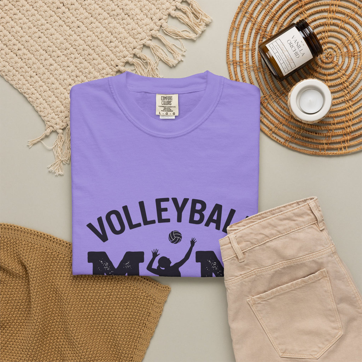 Volleyball Player T-Shirt Volleyball Mom Sports Gift Women Silhouette T-Shirt Volleyballer T-Shirt Volleyball Fan Silhouetted T-Shirt Athletic