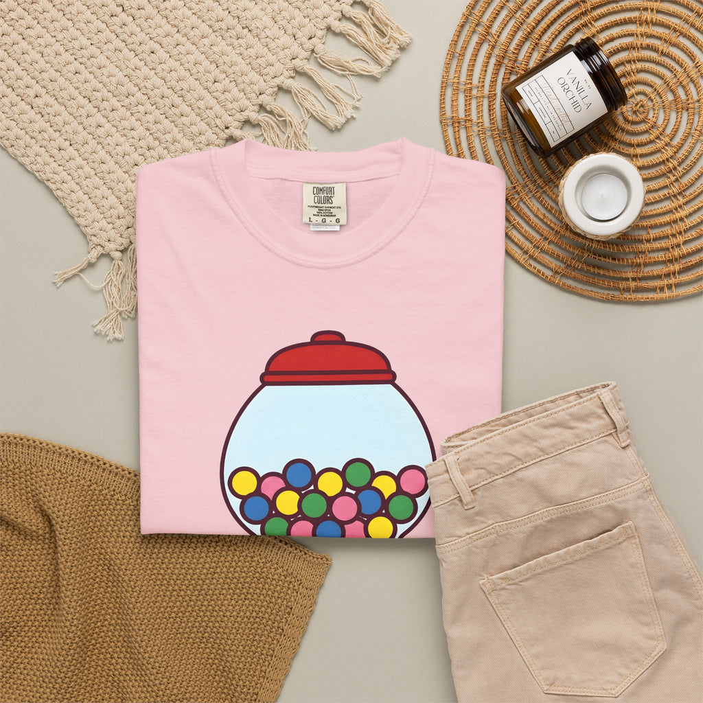 Gumball Dispenser T-Shirt Cute Classic Gift Women Cartoon T-Shirt Gumball Machine T-Shirt Adorable Fan Comic T-Shirt Retro Graphic Doodle Candy