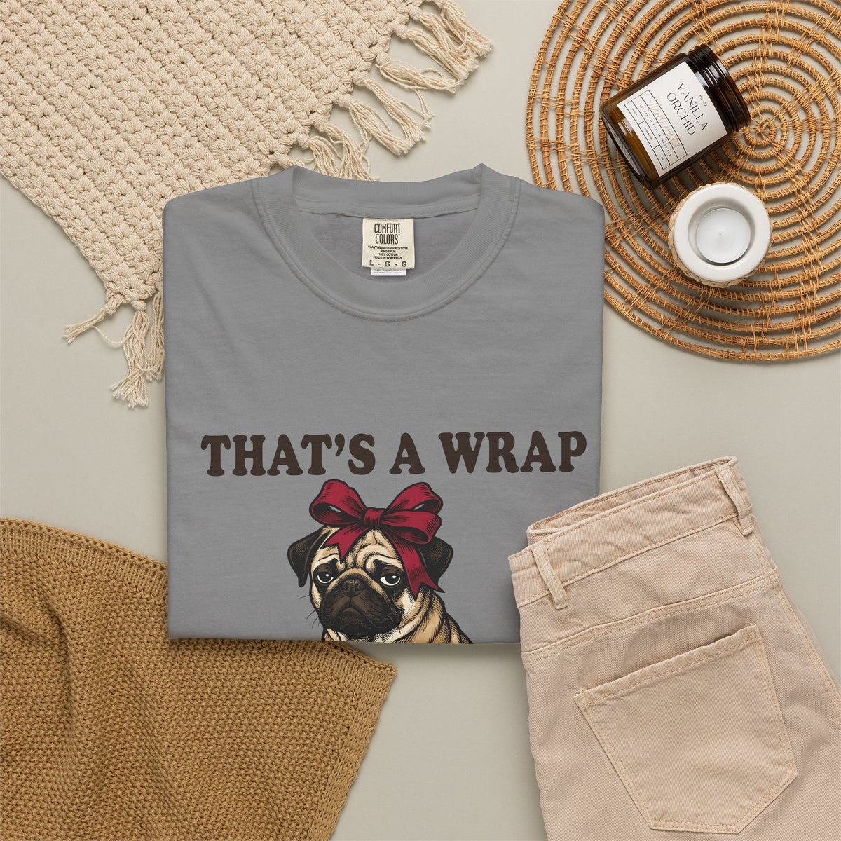 Pug Dog T-Shirt Christmas Pet Gift Women Vintage T-Shirt Puggle T-Shirt Xmas Fan Retro T-Shirt Animal Graphic Hand Drawn Gift Bow T-Shirt