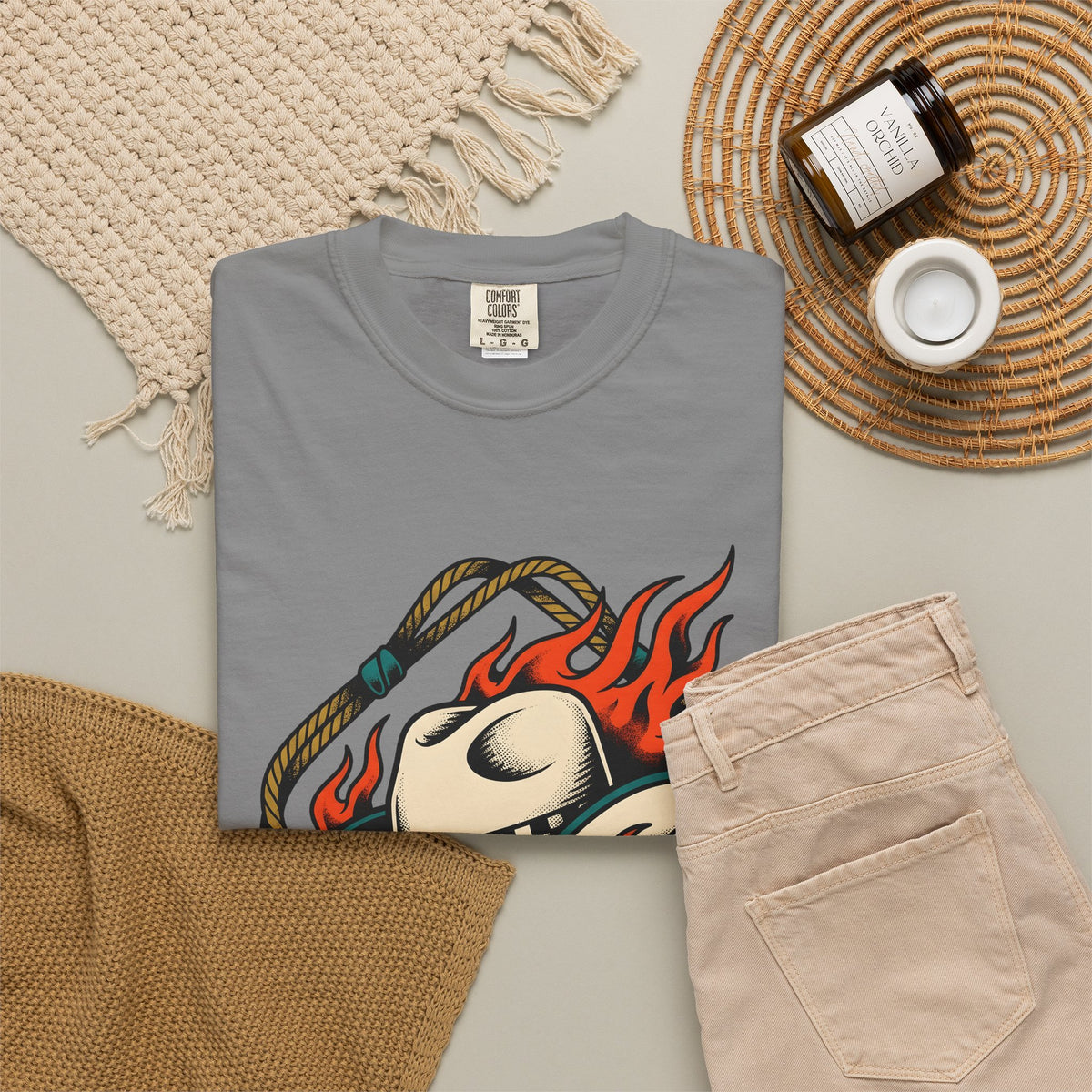 Cowboy Hat T-Shirt Cowgirl Western Gift Women Tattoo Art T-Shirt Stetson T-Shirt Rodeo Fan Tattooed T-Shirt Country Graphic Vintage Flames T-Shirt