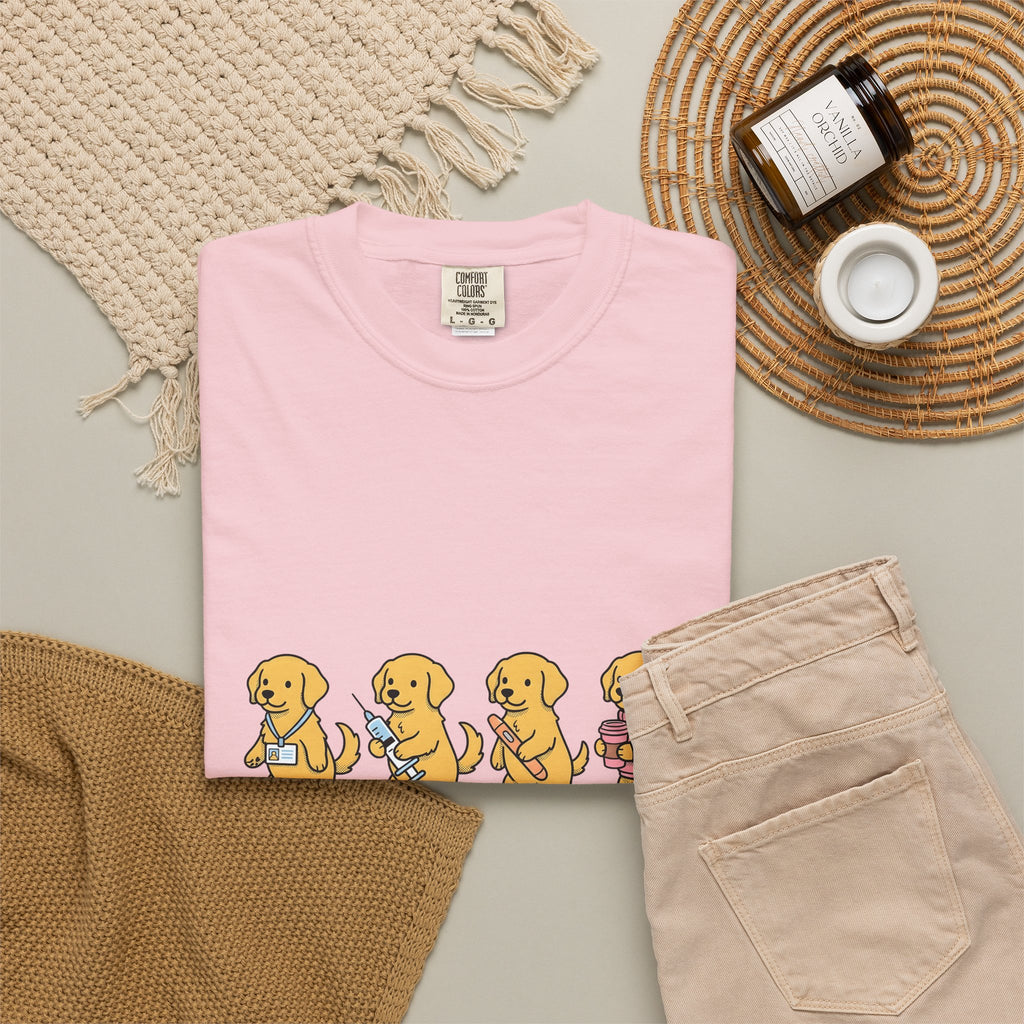 Golden Retriever Dog T-Shirt Nurses Animal Gift Women Cartoon T-Shirt Retriever T-Shirt Nurse Enthusiast Caricature T-Shirt Pet Graphic Doodle