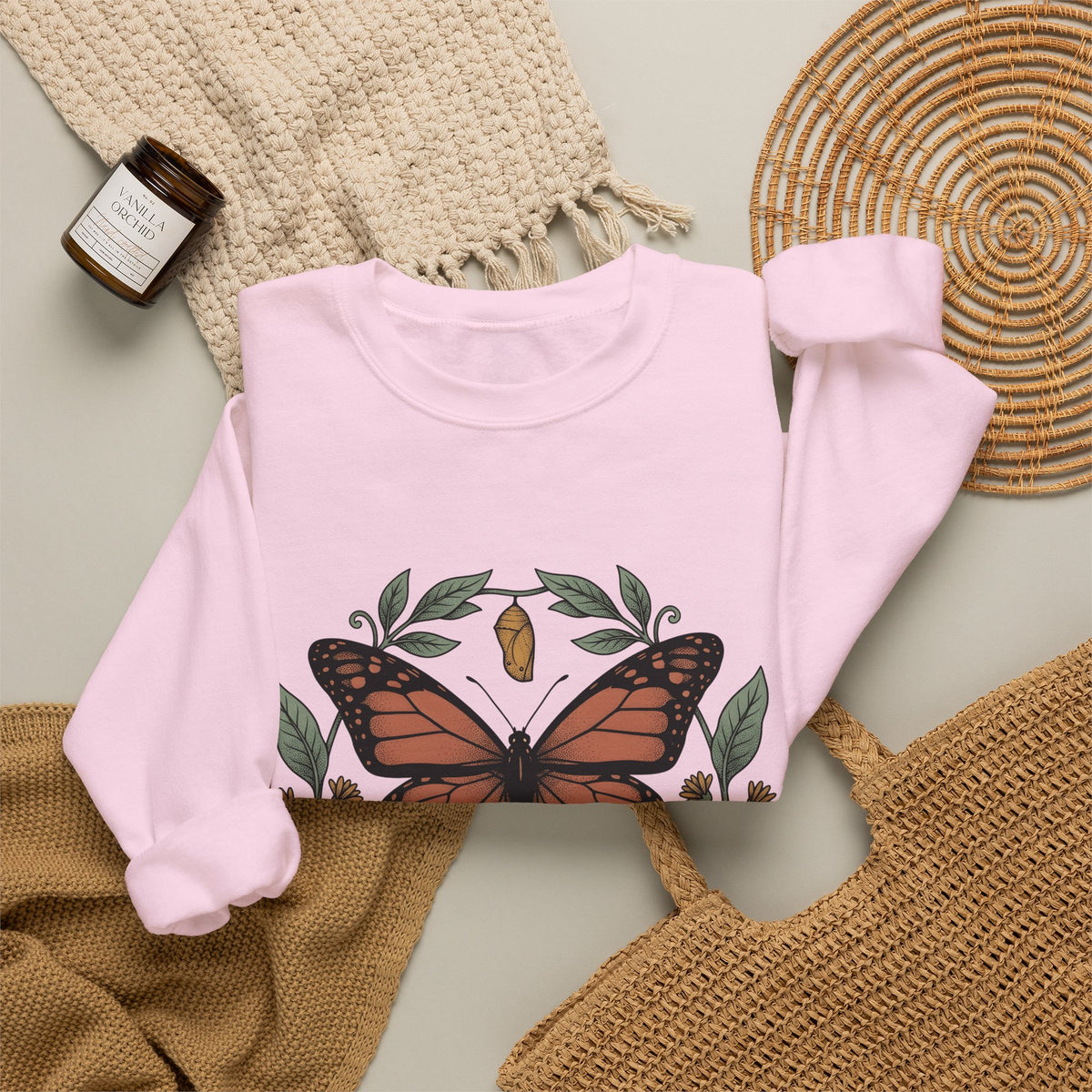 Monarch Moth Butterfly Outdoors Gift Floral Moth Butterfly Fan Botanical Nature Retro Meadow Sweatshirt