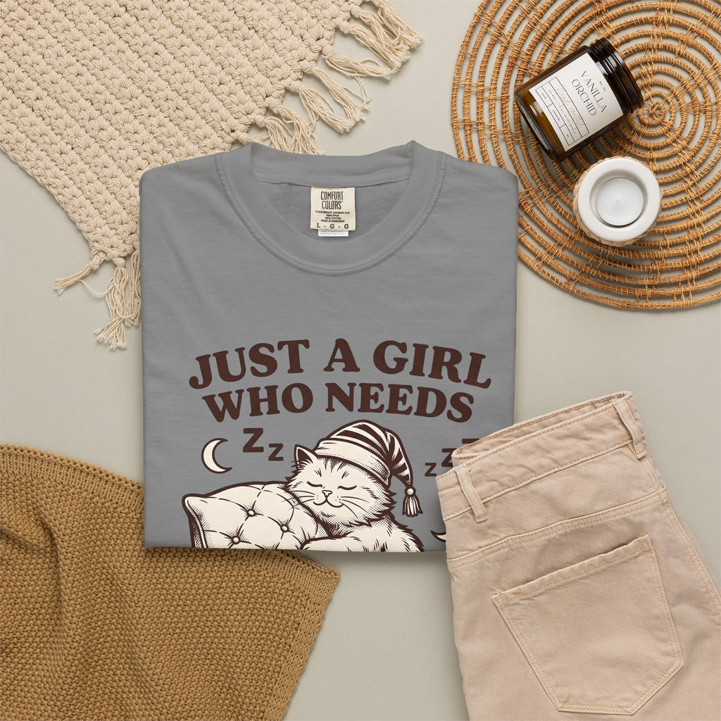Sleeping Cat T-Shirt Cat Nap Gift Women Vintage T-Shirt Kitten T-Shirt Cat Fan Retro T-Shirt Slumber Graphic Hand Drawn T-Shirt T-Shirt