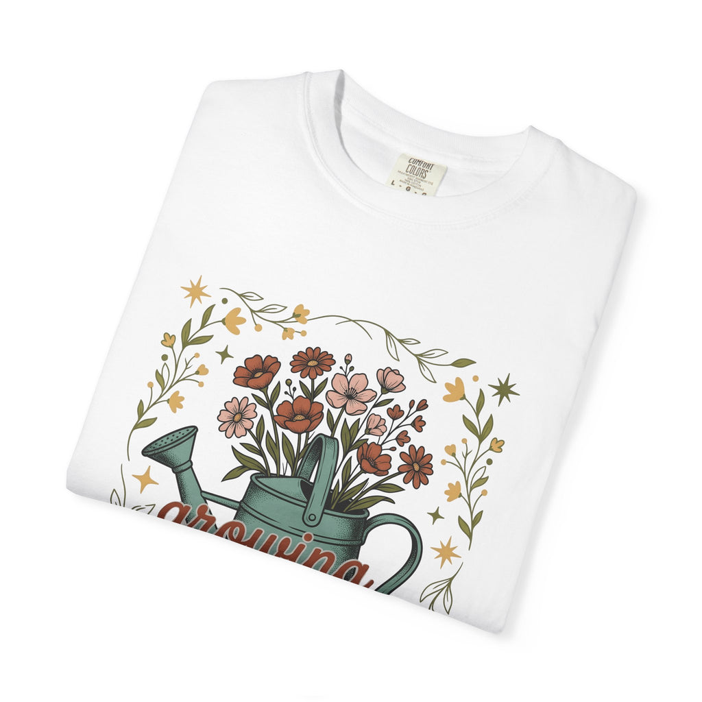 Watering Can Bouquet T-Shirt Teacher Horticulture Gift Women Line Art T-Shirt Flower Arrangement T-Shirt Educator Enthusiast Illustration Design