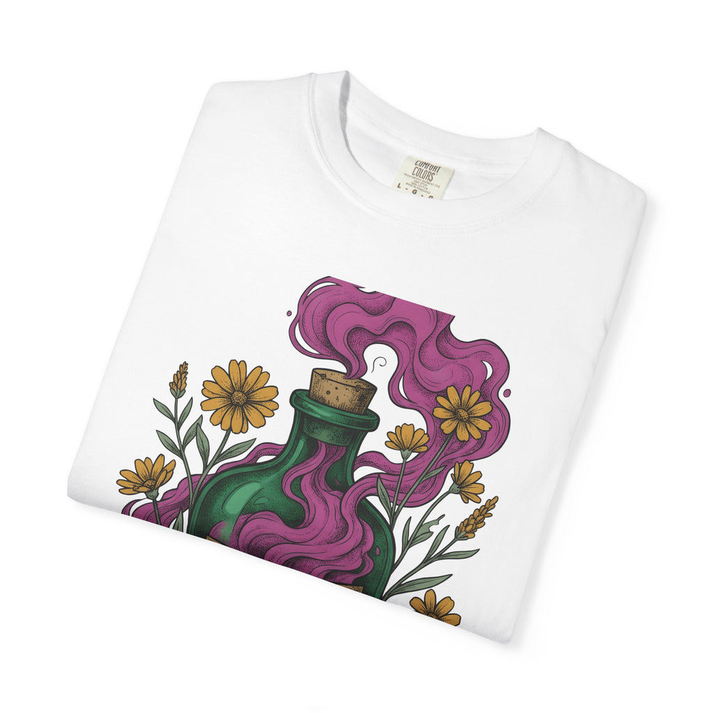 Elixir Flask T-Shirt Halloween Magic Gift Women Cartoon T-Shirt Potion Bottle T-Shirt Spooky Fan Toon T-Shirt Magical Graphic