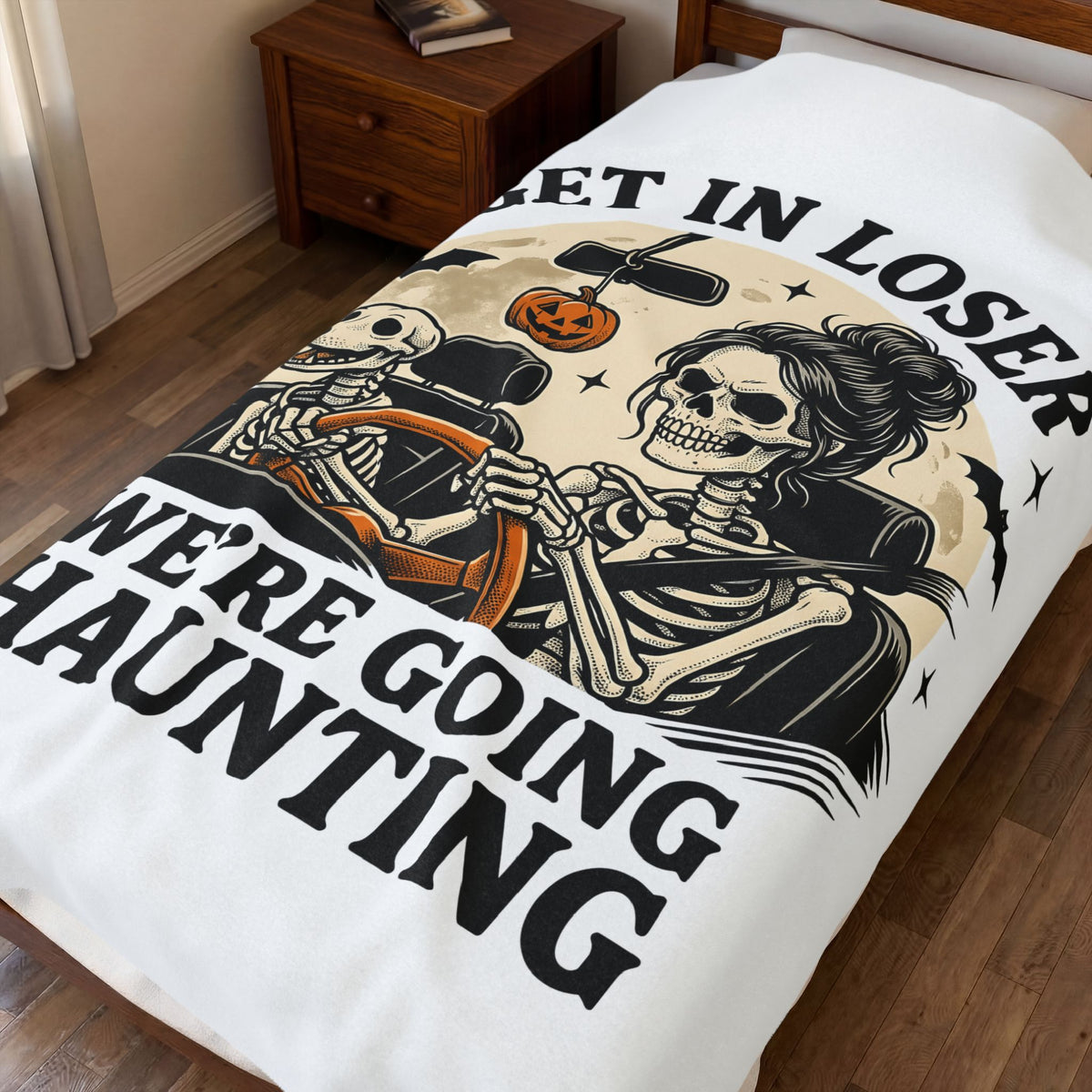 Skeleton Driver Blanket Halloween Spooky Gift Women Vintage Blanket Skeleton Blanket Horror Fan Retro Blanket Creepy Graphic Hand Drawn Bat Blanket