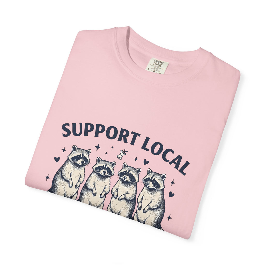 Raccoon Family T-Shirt Raccoon Pet Gift Women Classic T-Shirt Trash Panda T-Shirt Raccoon Fan Vintage T-Shirt Animal Graphic Doodle Heart Shapes