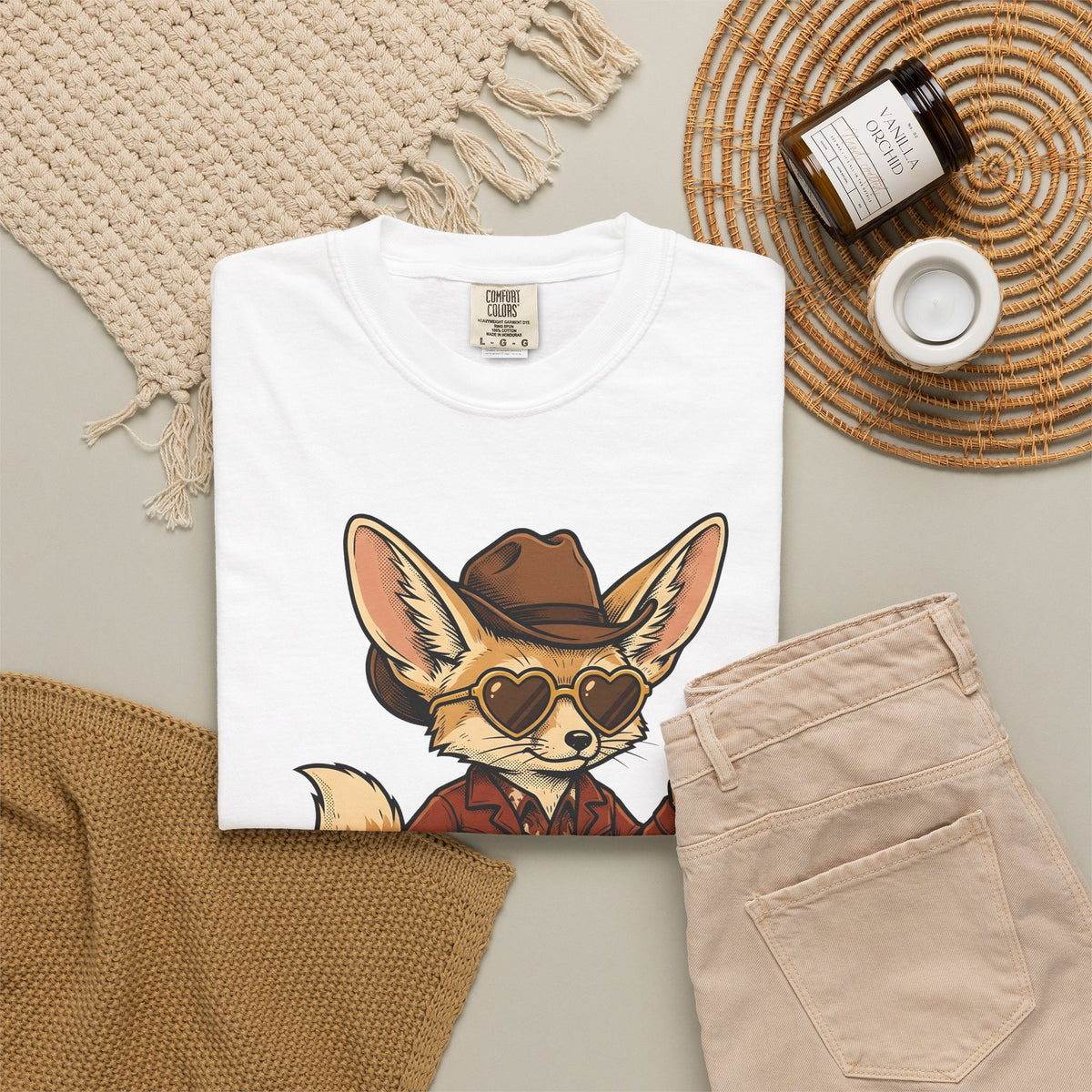 Fennec Fox Cowboy T-Shirt Cowgirl Western Gift Women Vintage T-Shirt Desert Fox T-Shirt Rodeo Fan Retro T-Shirt Western Graphic Hand Drawn
