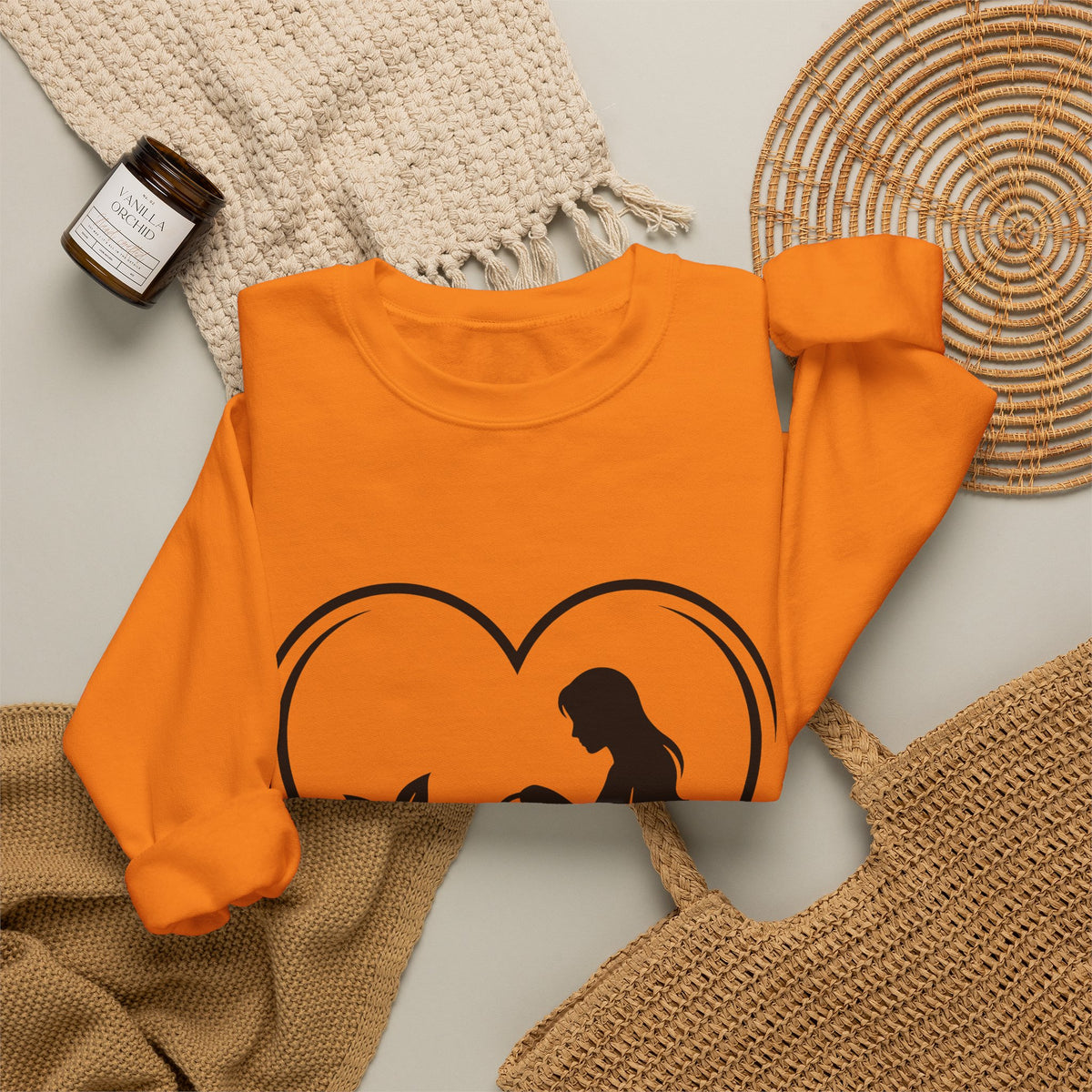Girl Watering Flower Sweatshirt Moms Plants Gift Women Outline Sweatshirt Gardener Sweatshirt Motherhood Enthusiast Sketch Sweatshirt Botanical Graphic Modern