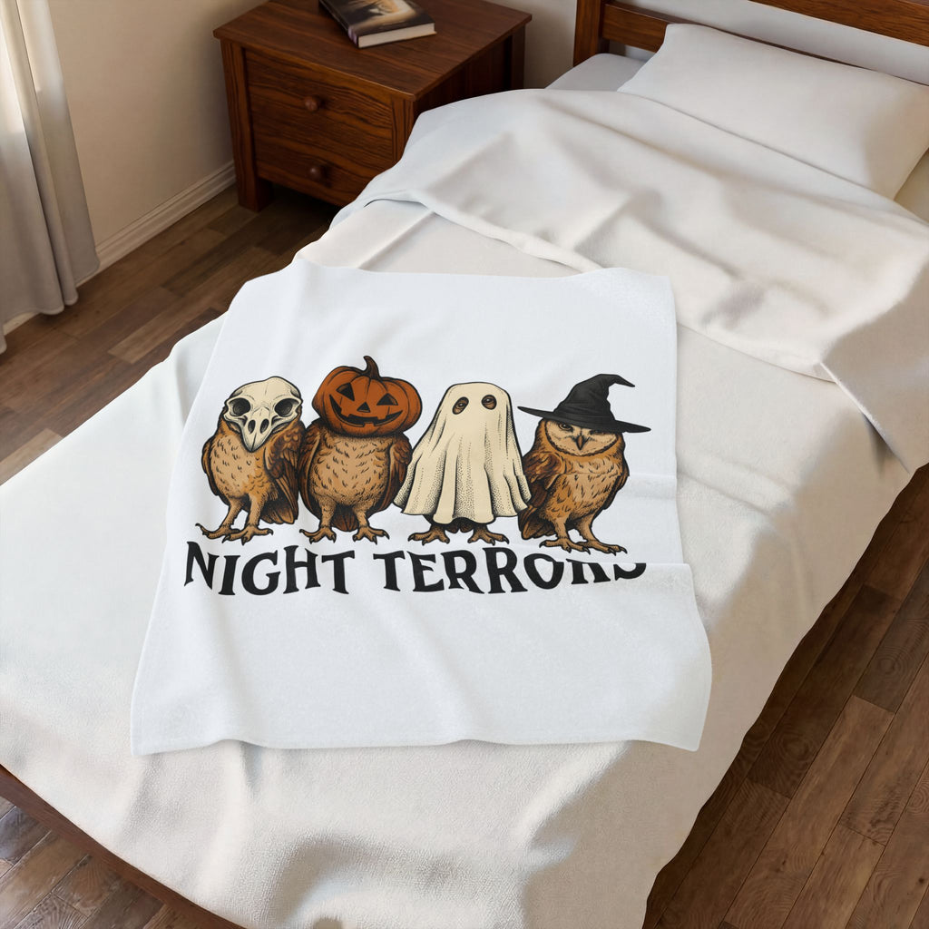 Owl Halloween Fauna Gift Rustic Owl Horror Fan Hoot Wildlife Doodle Lantern Blanket