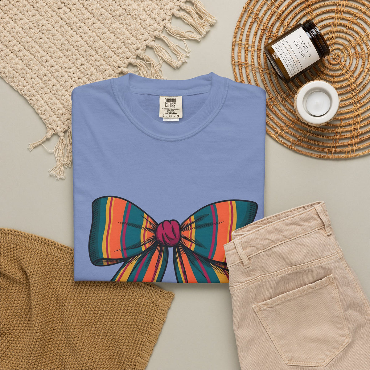 Striped Hair Bow T-Shirt Moms Apparel Gift Women Simple Graphic T-Shirt Hair Bow T-Shirt Mom Fan Minimalist T-Shirt Clothing Graphic Classic Fringe