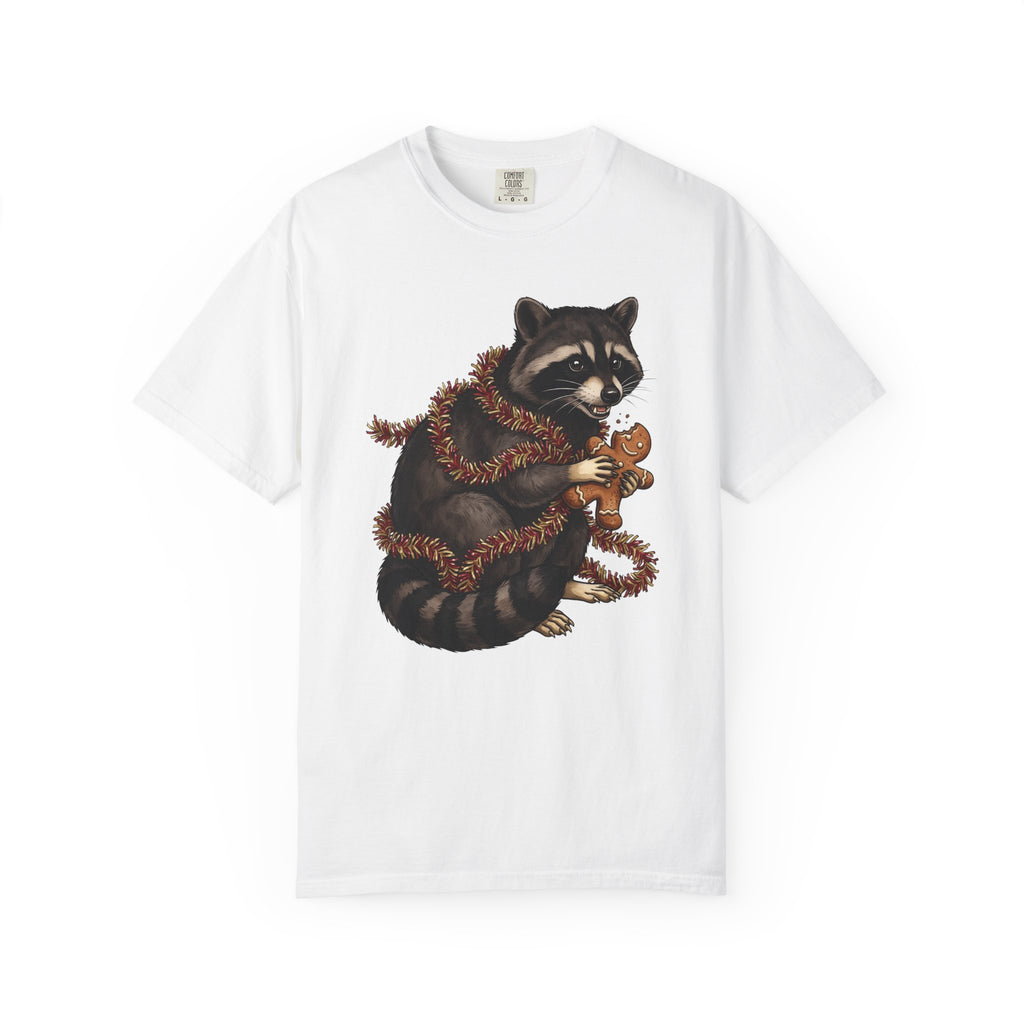Raccoon Graphic T-Shirt Christmas Animal Gift Women Cute T-Shirt Trash Panda T-Shirt Xmas Fan Wildlife Graphic Illustration Hand Drawn Gingerbread