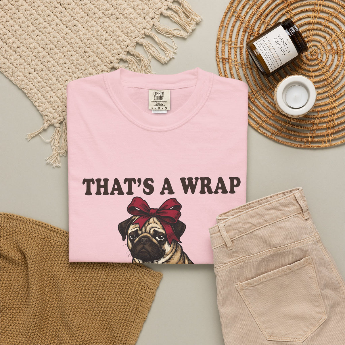 Pug Dog T-Shirt Christmas Pet Gift Women Vintage T-Shirt Puggle T-Shirt Xmas Fan Retro T-Shirt Animal Graphic Hand Drawn Gift Bow T-Shirt