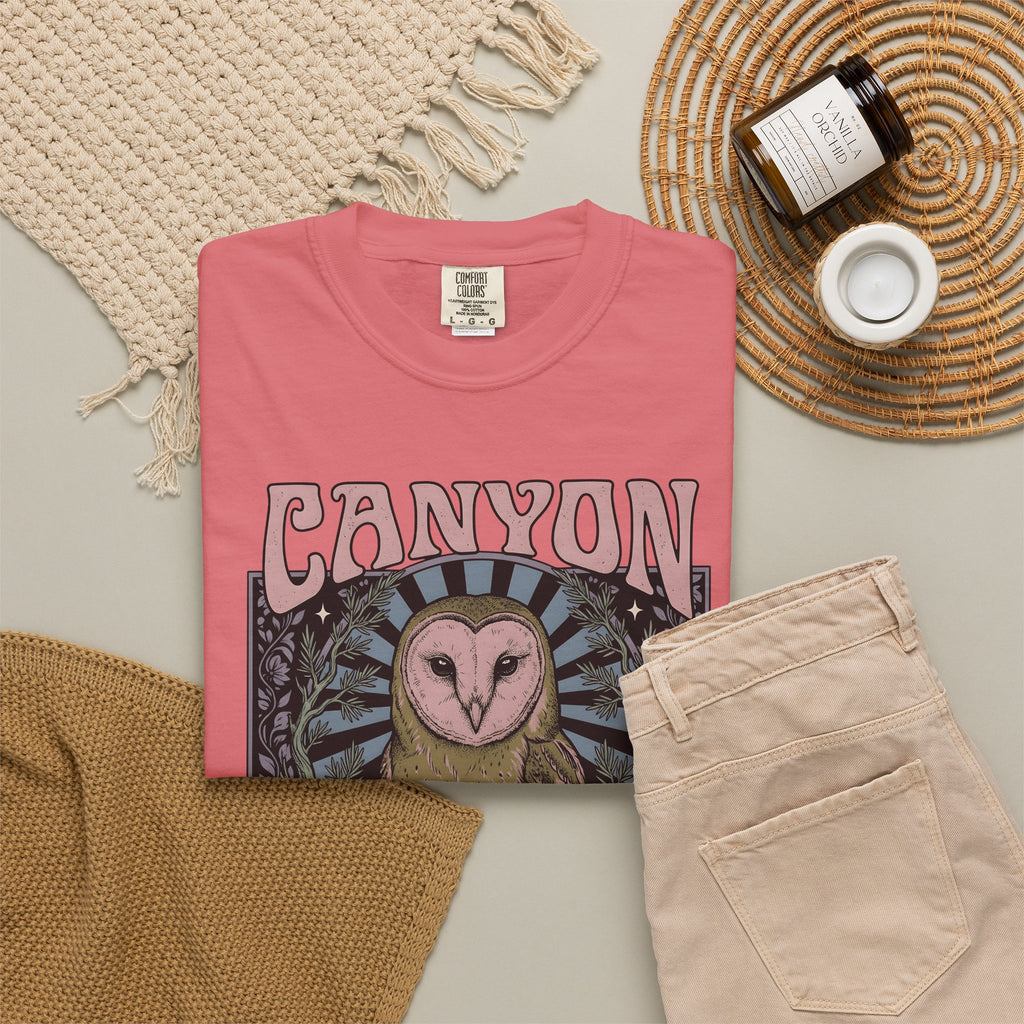 Barn Owl Boho Chic Fauna Gift Hand Drawn Owl Bohemian Fan Illustrated Colorful Blossom T-Shirt