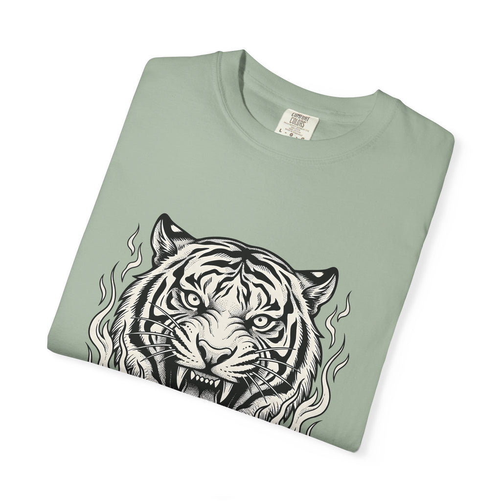 Tiger Face T-Shirt Tiger Wildlife Gift Women Tribal T-Shirt Tiger T-Shirt Tiger Fan Big Cat Graphic Retro Fire T-Shirt