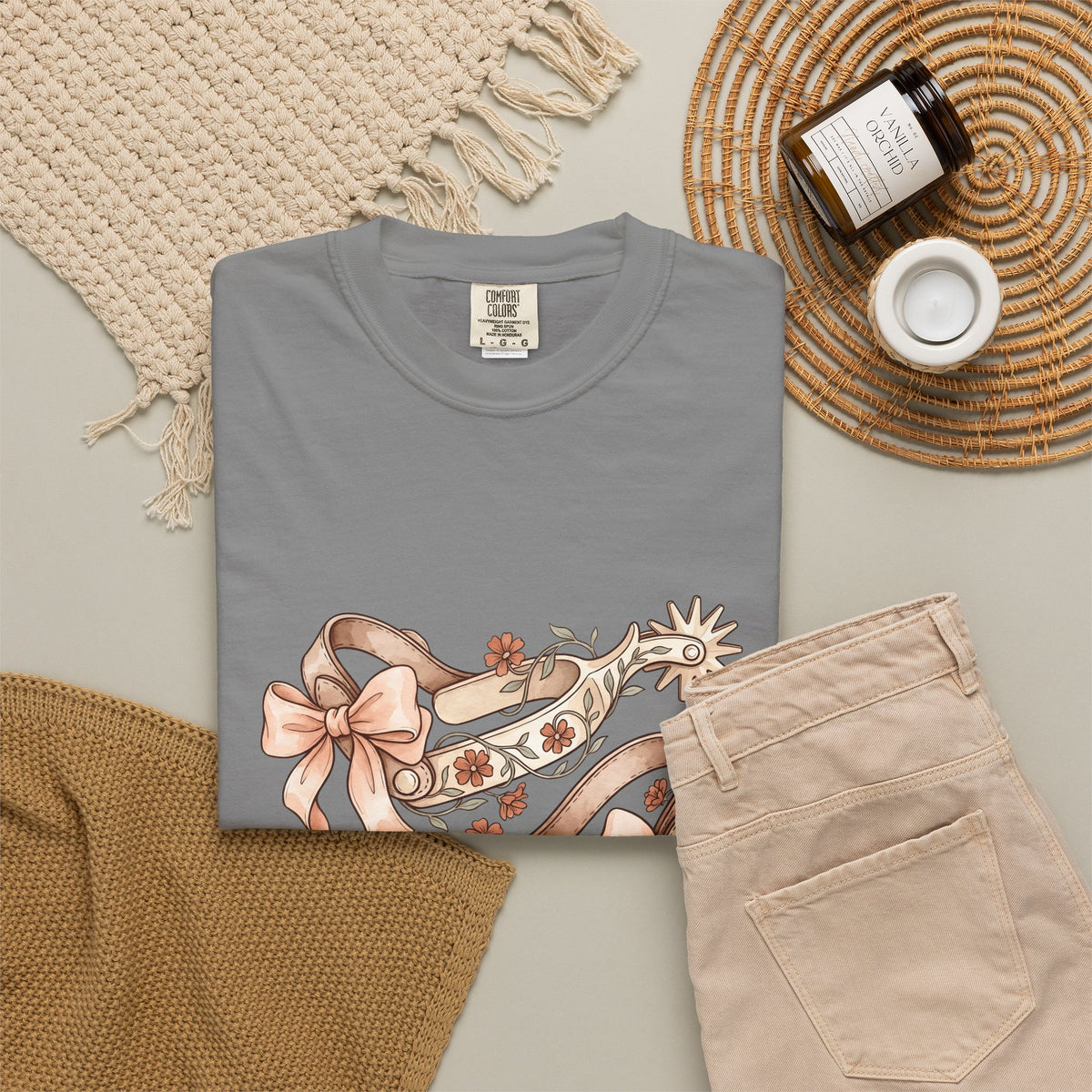 Rodeo Spurs T-Shirt Cowgirl Cowboy Gift Women Tribal T-Shirt Spur T-Shirt Cowgirl Fan Rodeo Graphic Cowhand Graphic Farmhouse Blossom T-Shirt