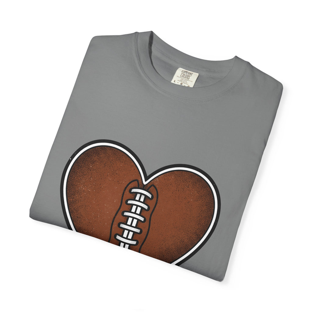 Football Love T-Shirt Moms Fitness Gift Women Line Art T-Shirt Soccer T-Shirt Mom Enthusiast Football T-Shirt Fitness Graphic Cartoon Seam T-Shirt