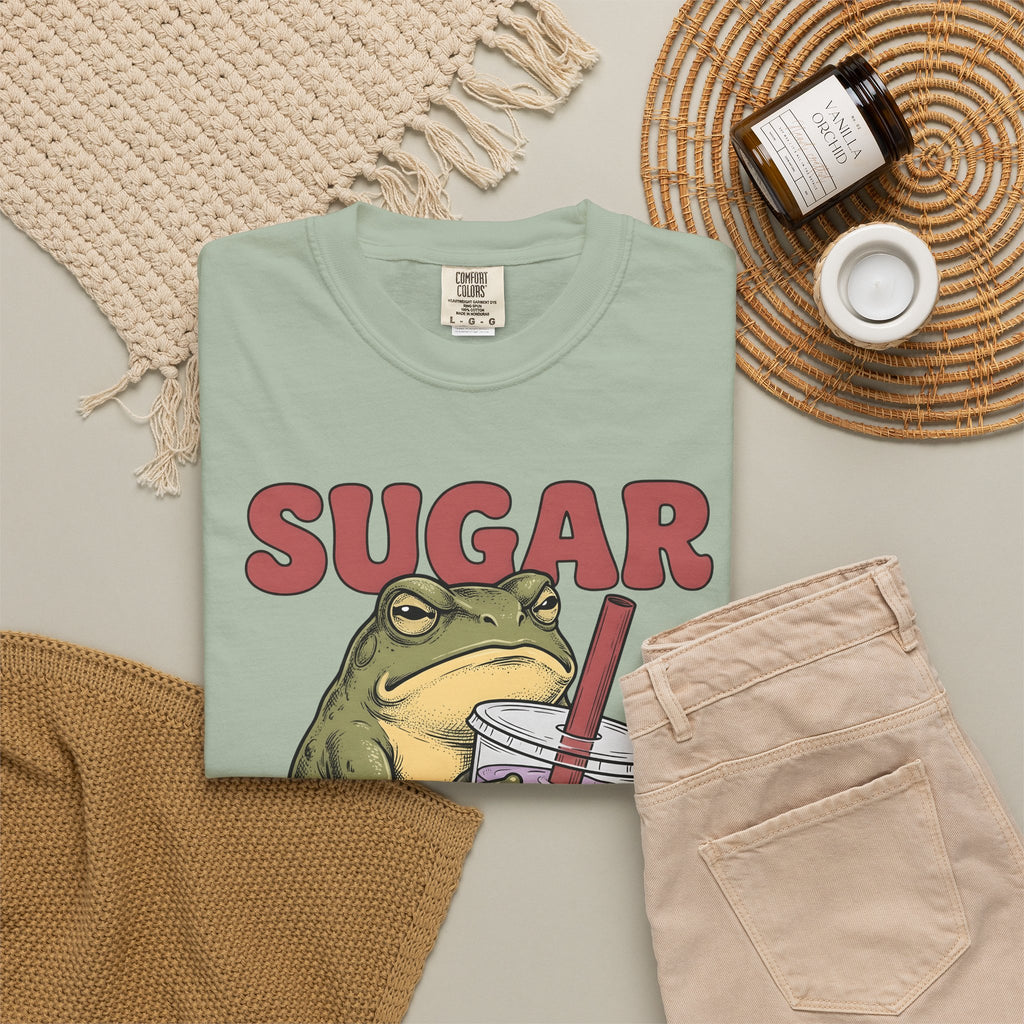 Frog Tea Drink T-Shirt Funny Critter Gift Women Line Art T-Shirt Toad Drink T-Shirt Humor Fan Cartoon Graphic T-Shirt Illustration Tea Cup T-Shirt