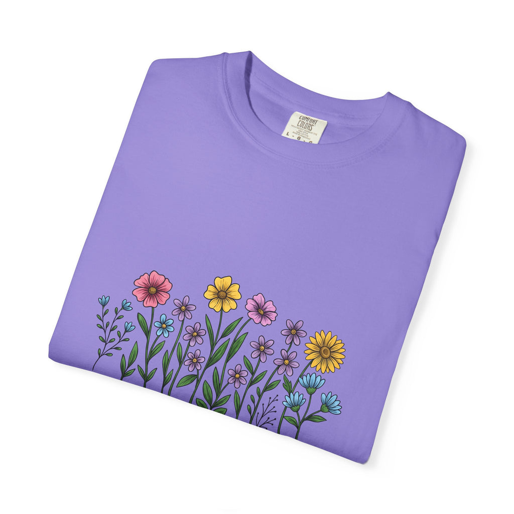 Field Blooms T-Shirt Nurse Petals Gift Women Line Art T-Shirt Wildflowers T-Shirt Healthcare Enthusiast Floral T-Shirt Floral Graphic Southwestern