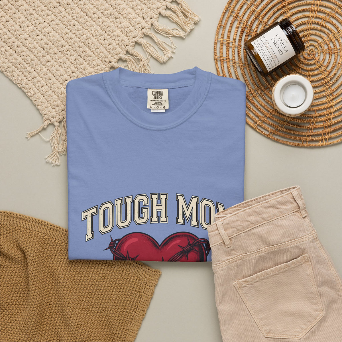 Romance Wire Fence T-Shirt Moms Event Gift Women Illustrative T-Shirt Fencing T-Shirt Mother Fan Illustrated T-Shirt Party Graphic Hand Drawn Wire