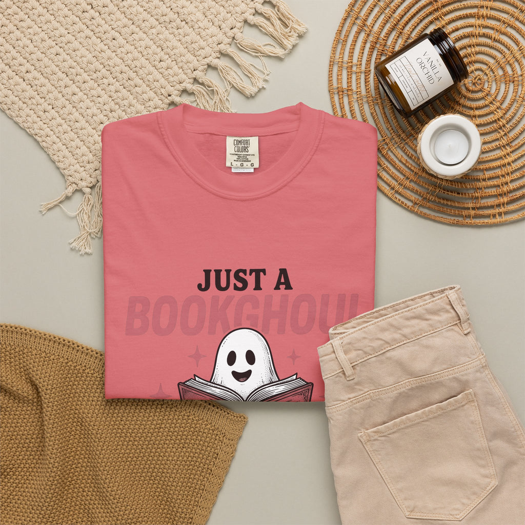 Phantom Reading Book T-Shirt Halloween Reader Gift Women Illustration T-Shirt Bookworm T-Shirt Spooky Fan Ghostly T-Shirt Book Graphic Sketch